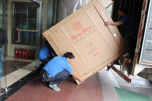 雨山钢琴贵重工艺品无忧运